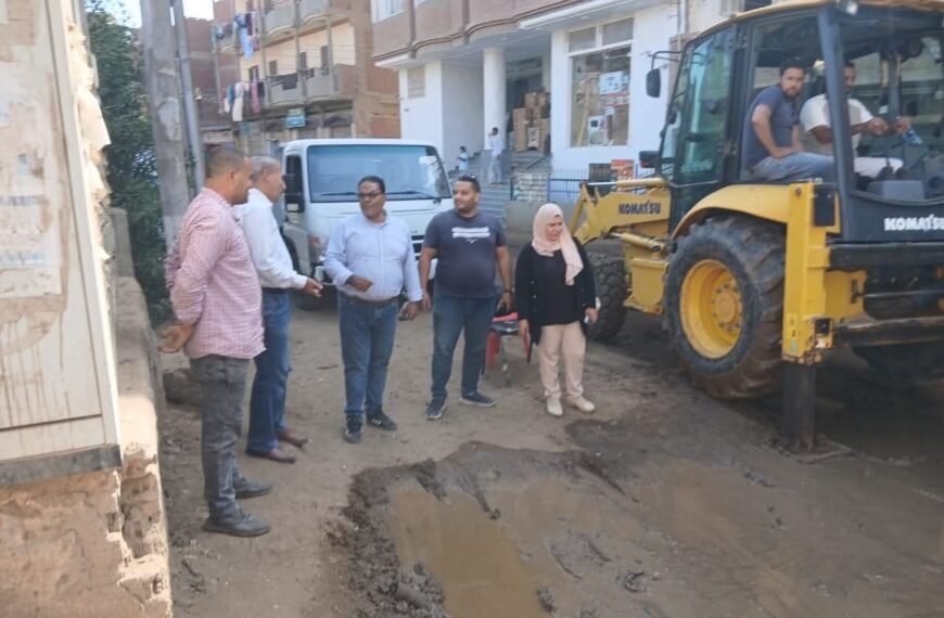 إصلاح انفجار خط مياه ٦٠٠ مم مغذي للوحدة المحلية بصفط جدام بمركز تلا