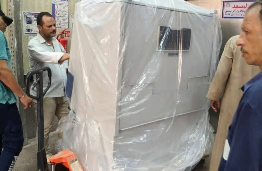 كصدقه جارية .. أسرة وزملاء الرائد أحمد حافظ يتبرعون بجهاز طبي بـ600 ألف جنيه لمعهد الأورام بالمنوفية