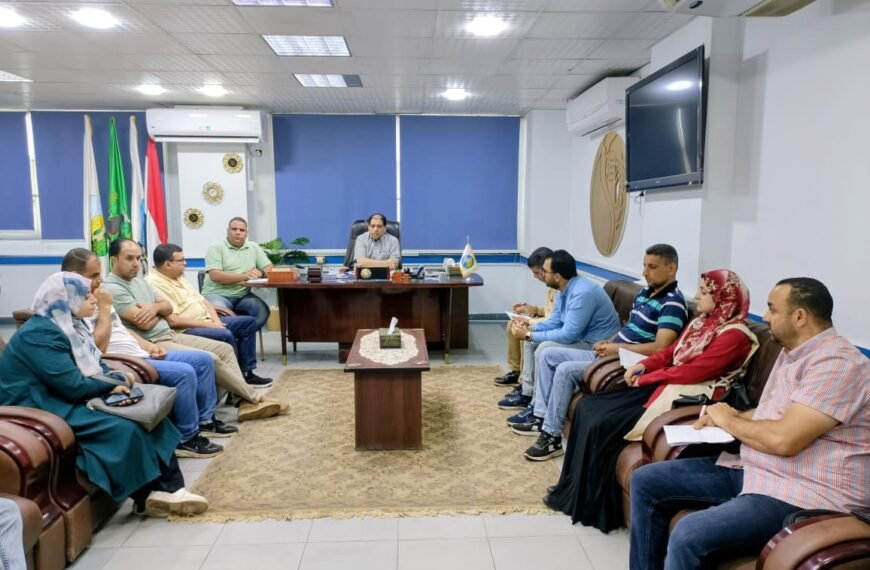 رئيس مياه المنوفية يجتمع بمديرى التشغيل والصيانة لمناقشة استعدادات الشركة لموسم الأمطار