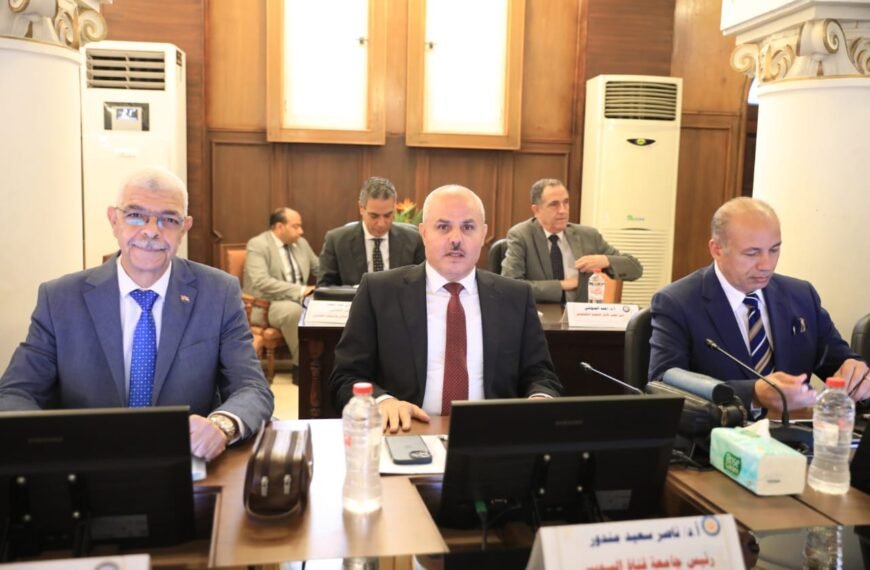 رئيس جامعة المنوفية يشارك فى اجتماع المجلس الأعلى للجامعات بجامعة الإسكندرية