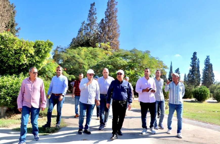 رئيس جهاز مدينة السادات يتفقد مواقع العمل ويهدف الي ضمان سير المشروعات ورفع كفاءة الخدمات المقدمة