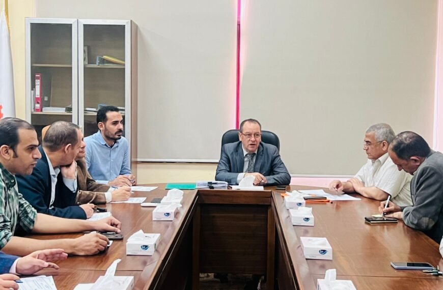 انعقاد مجلس كلية تكنولوجيا الصناعة والطاقة بجامعة الدلتا التكنولوجية ومناقشة خطط التطوير الأكاديمى والتدريبى