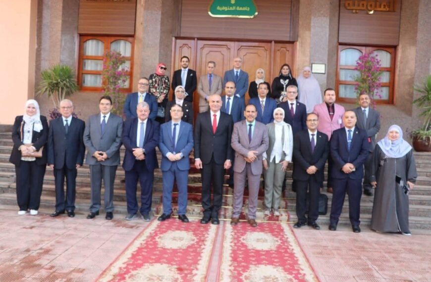 جامعة المنوفية تستقبل وفد الهيئة القومية لضمان جودة التعليم والاعتماد لتجديد الاعتماد المؤسسي والبرامجي لثلاث كليات بالجامعة