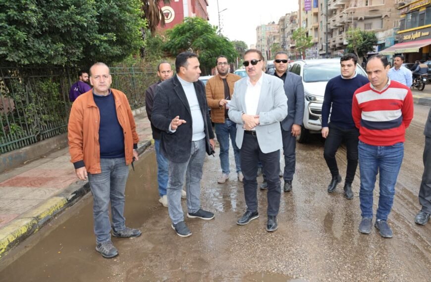 محافظ المنوفية يتفقد جهود شفط مياه الأمطار والتعامل الفوري مع موجة الطقس السيئ