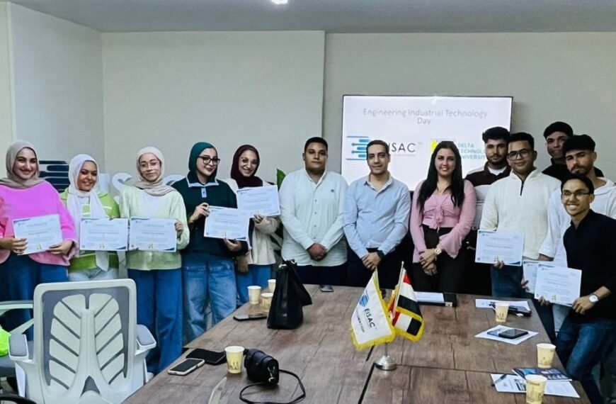 زيارة علمية ميدانية لطلاب برنامج تكنولوجيا الميكاترونكس إلى شركة EISAC Automation