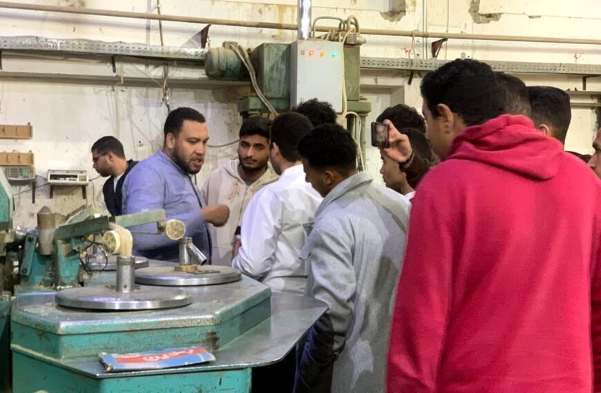 طلاب جامعة الدلتا التكنولوجية يواصلون الزيارات العلمية الميدانية للكيانات والهيئات المختلفة