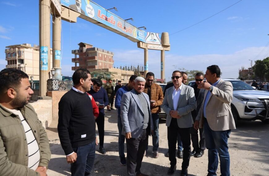 في جولة موسعة بأشمون .. محافظ المنوفية : 111 مليون جنيه جملة استثمارات مشروعات الخطة الإستثمارية بأشمون
