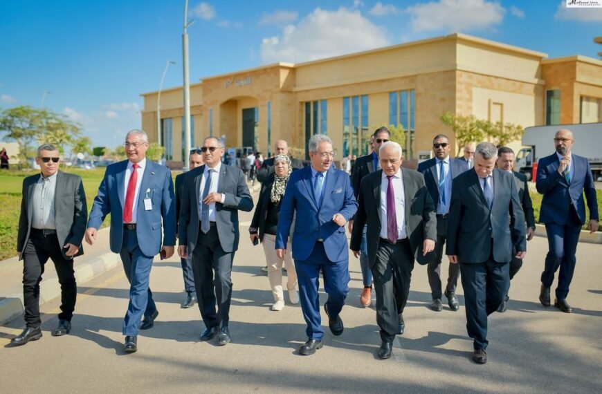 جامعة الدلتا التكنولوجية تتألق في النسخة الرابعة من واحة كونكت بمدينة السادات