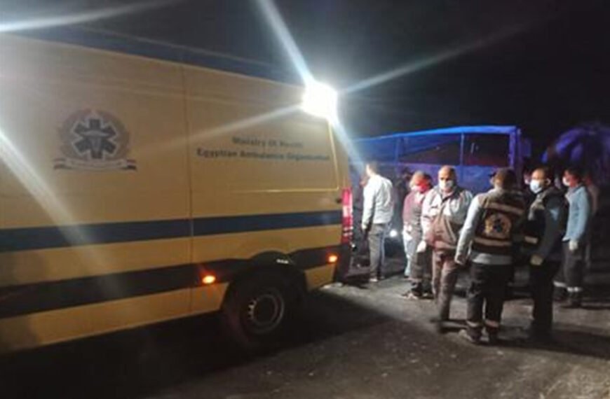 مصرع شخص وإصابة 4 آخرين في حادث تصادم بالمنوفية