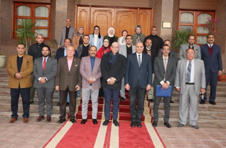 رئيس جامعة المنوفية يقود مبادرة تنموية شاملة لتحويل «ميت عافية» إلى نموذج للقرية المستدامة