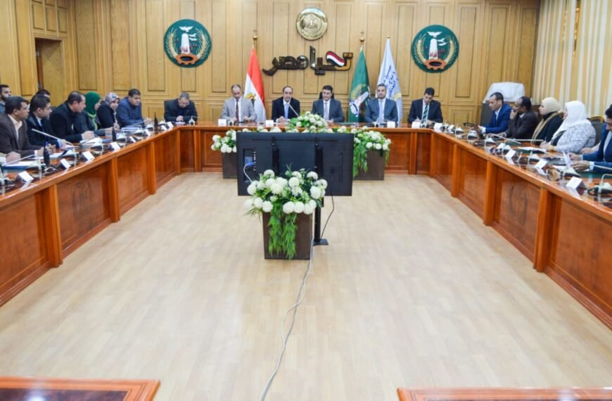 محافظ المنوفية يستقبل مدير صندوق مكافحة الإدمان ويوجه بتخصيص مقر بحي شرق شبين الكوم لإقامة مركز نموذجي