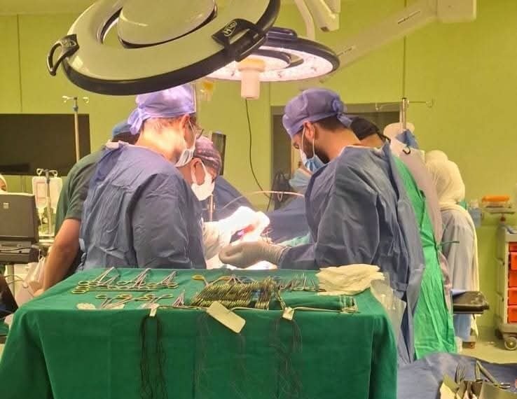 إنقاذ حياة شابة بجراحة زراعة كبد طارئة بمعهد الكبد القومي بجامعة المنوفية