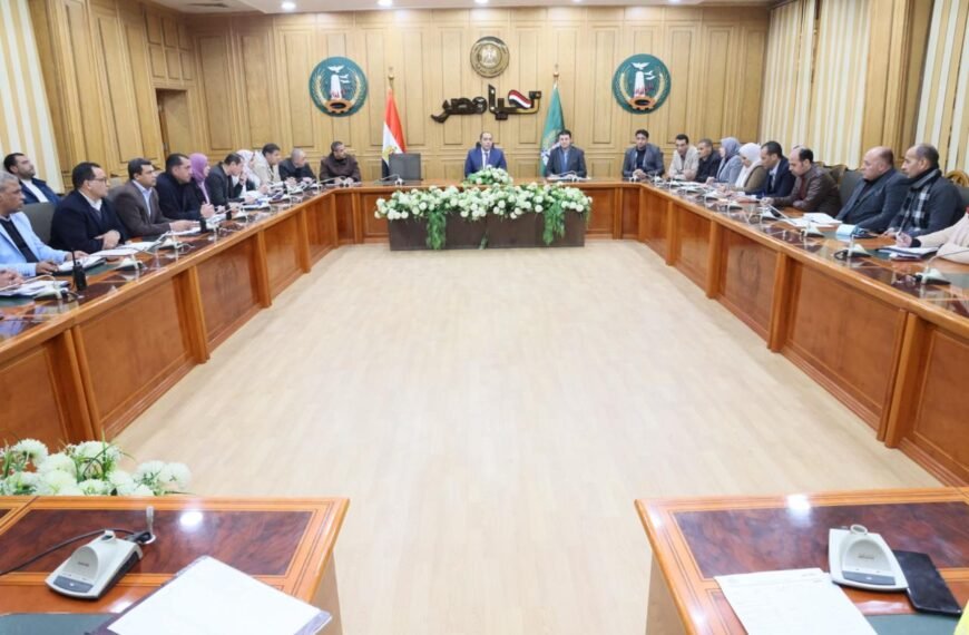 اجتماع تنسيقي لمتابعة الموقف التنفيذي لمنظومة التصالح والمتغيرات المكانية وتكثيف الجهود لإزالات التعديات ضمن الموجة الـ 28