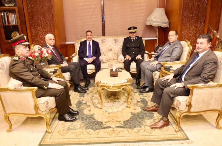 محافظ المنوفية ورئيس الجامعة يقدمان التهنئة لـ مدير الأمن والأمن الوطني بمناسبة عيد الشرطة الــ 74