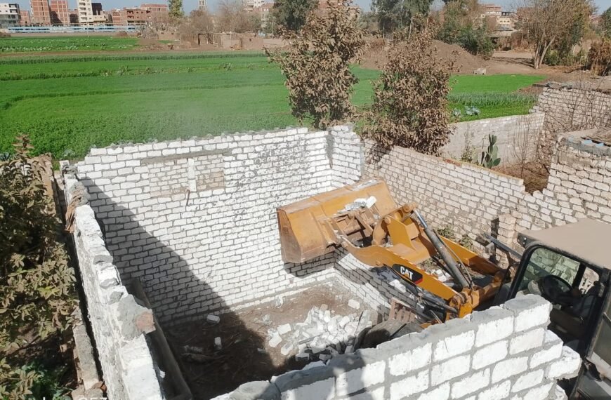 إزالات فورية لحالات التعدي علي الأراضي الزراعية والمتغيرات المكانية بالمنوفية ضمن أعمال الموجة الـ 28