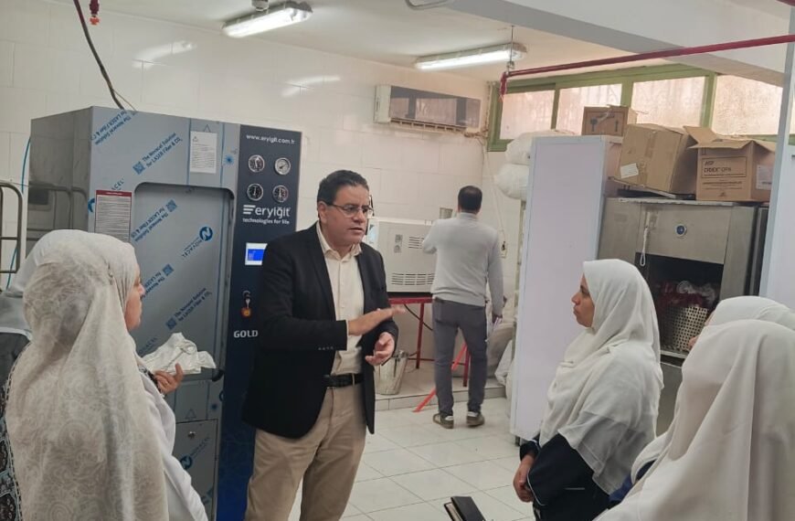 مرور مفاجئ لوكيل الصحة بالمنوفية على مستشفى السادات المركزي وتحويل المتغيبين للشئون القانونية