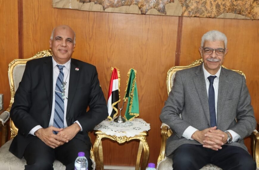 رئيس جامعة المنوفية يستقبل رئيس جامعة الدلتا التكنولوجية ويبحثان سبل التعاون المشترك