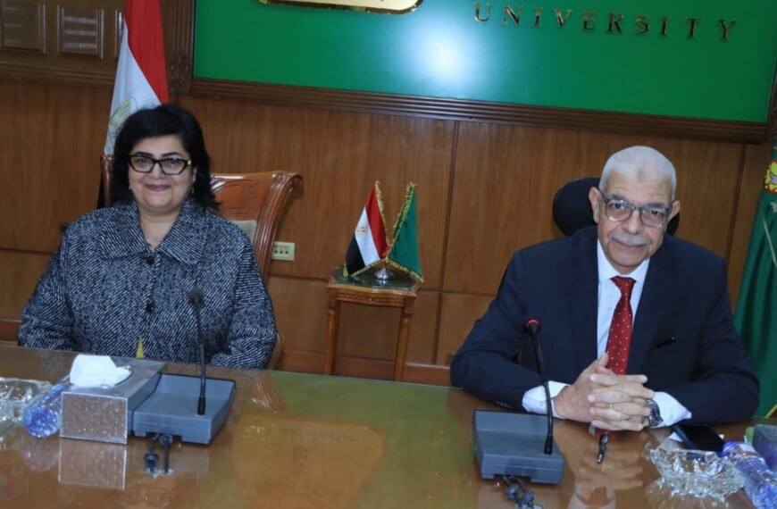 رئيس جامعة المنوفية يناقش خطة إنشاء توسعات لجامعة المنوفية الأهلية وافتتاح برامج جديدة
