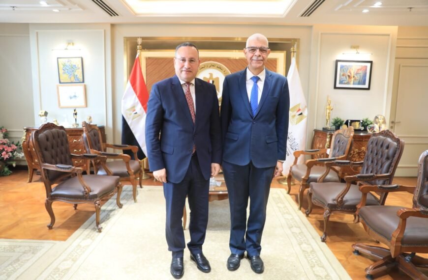 رئيس جامعة المنوفية يقدم التهنئة لوزير التعليم العالي ويؤكد دعم الجامعة لتوجهات تطوير منظومة التعليم العالي