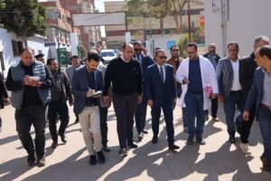 محافظ المنوفية يفاجئ مستشفى تلا العام ويحيل المتغيبين بدون اذن للتحقيق .. ويشدد على الانضباط