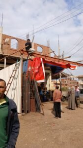 حملات مكبرة للاشغالات بمدن الشهداء وشبين الكوم ومنوف لتيسير الحركة المرورية