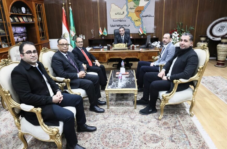 محافظ المنوفية يستقبل وفد كلية الهندسة للتهنئة بالمنصب الجديد وبحث سبل التعاون المشترك
