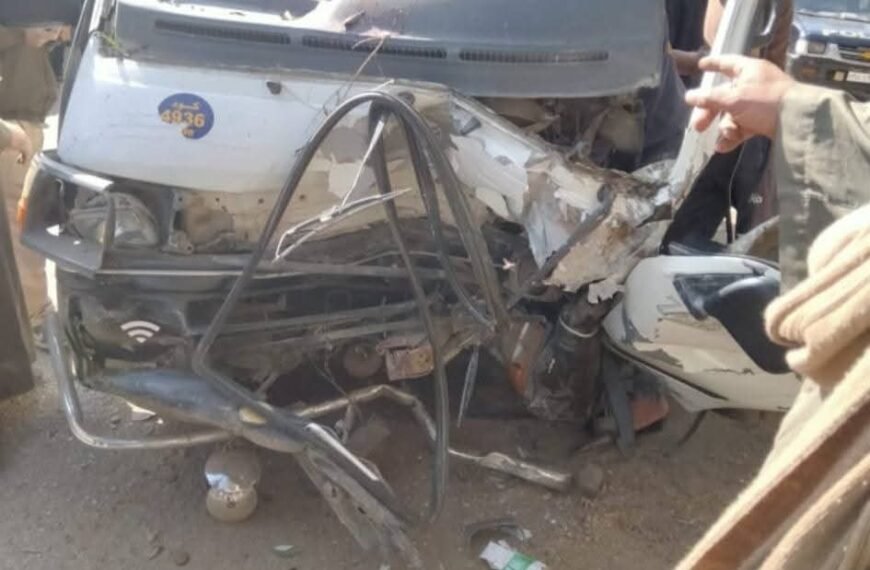 إصابة ٩ أشخاص اثر تصادم سيارة ميكروباص فى سور بالباجور بالمنوفية