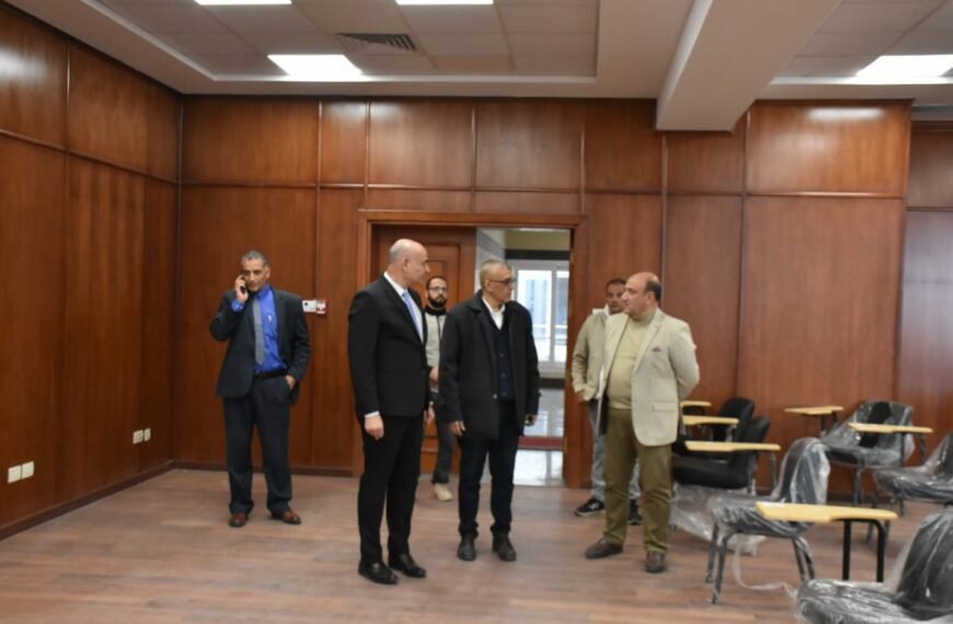 رئيس جامعة مدينة السادات يتفقد كلية الهندسة ويتابع آخر مستجدات التجهيزات والتطوير