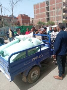 محافظ المنوفية : ضبط طن دقيق مدعم قبل بيعه بالأسواق وأسماك مجمدة غير صالحة