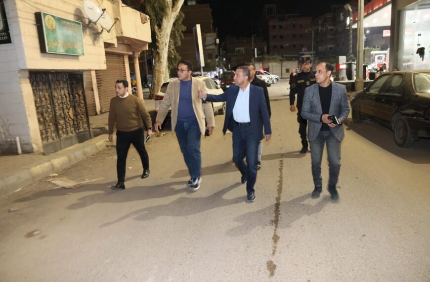 محافظ المنوفية يتابع ميدانيا تنفيذ قرار غلق المحال العامة والتأكد&hellip;