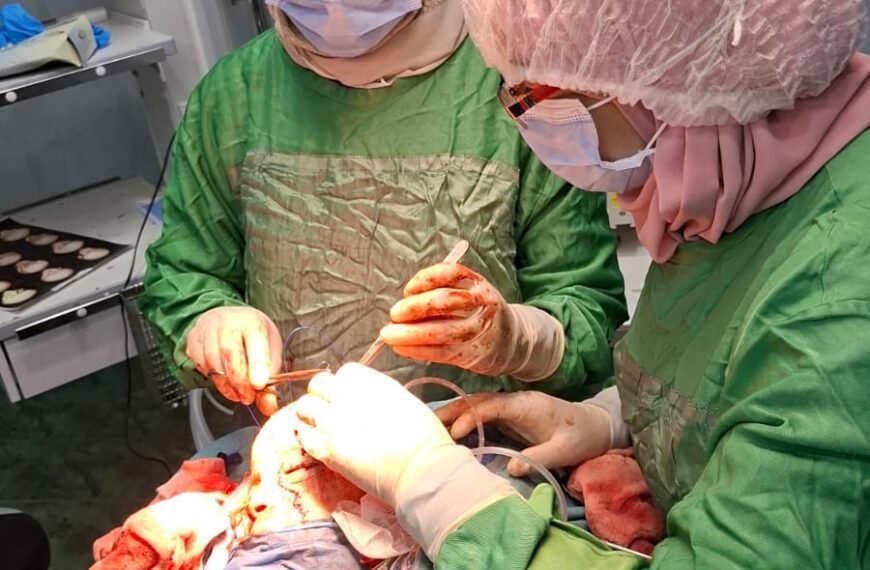 إنقاذ الطفلة “رحمة” في جراحة دقيقة استغرقت 4 ساعات بمستشفى قويسنا المركزي