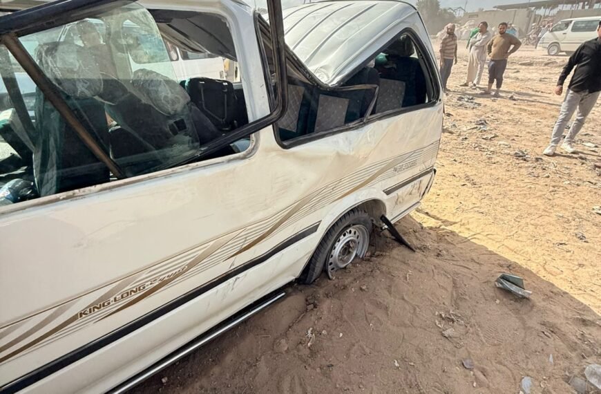 بسبب عمود ..انقلاب ميكروباص فى مفارق التحرير بمدينة السادات وإصابة&hellip;