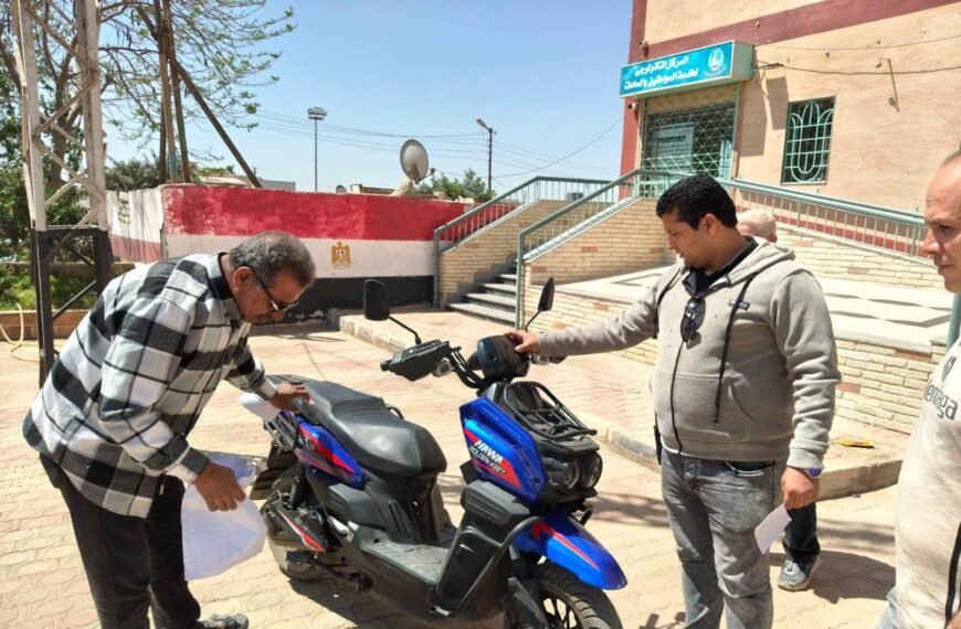 محافظ المنوفية يتابع جهود الوحدات المحلية في تنفيذ إجراءات تكويد مركبات الإسكوتر الكهربائي