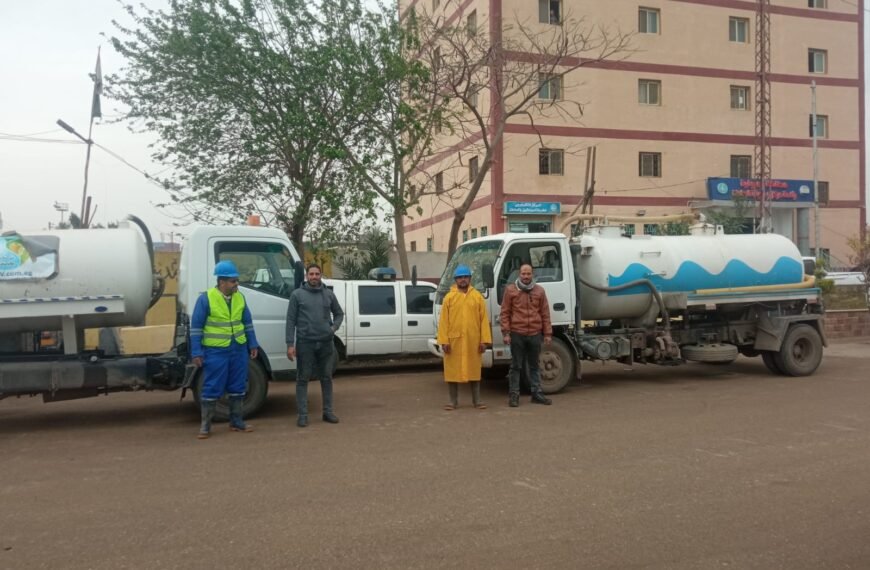 تمركز سيارات شفط المياه لمواجهة الأمطار المتوقعة في المنوفية