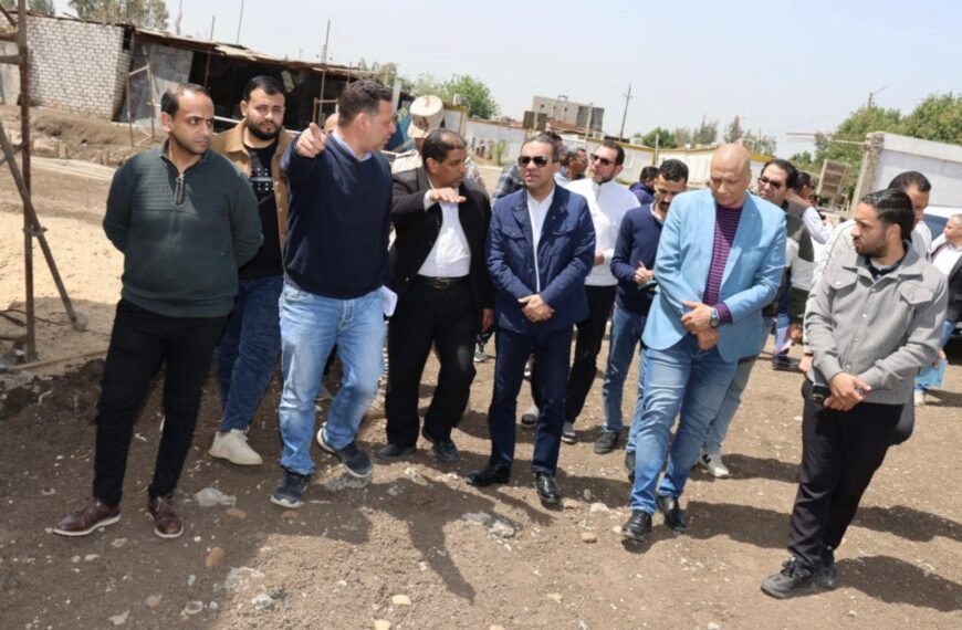 محافظ المنوفية يجري جولة موسعة بأشمون ويتفقد توسعات محطة معالجة صرف صحي شما باستثمارات 300 مليون جنيه