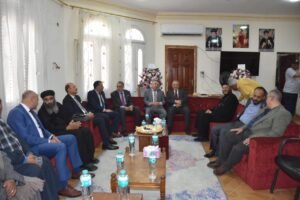 رئيس جامعة مدينة السادات يهنئ الأخوة الأقباط بعيد القيامة خلال زيارة لكنيسة العذراء مريم