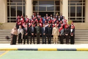 وفد طلابي من كليات الهندسة، والهندسة الإلكترونية بمنوف، والذكاء الاصطناعي بجامعة المنوفية يزور الكلية الفنية العسكرية