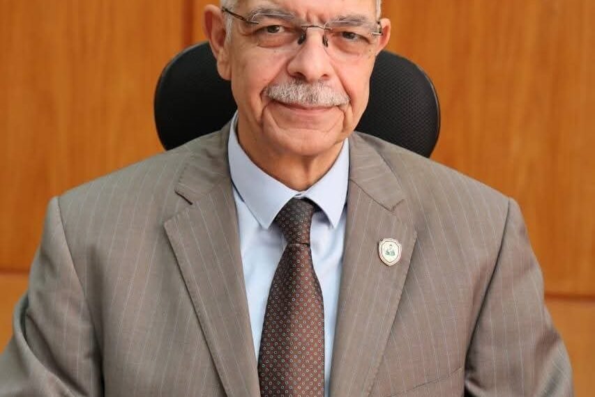 رئيس جامعة المنوفية يتابع الموقف التنفيذي لإنشاءات الجامعة التكنولوجية الأهلية وأرض الجامعة بمدينة السادات ومدينة طبية متكاملة