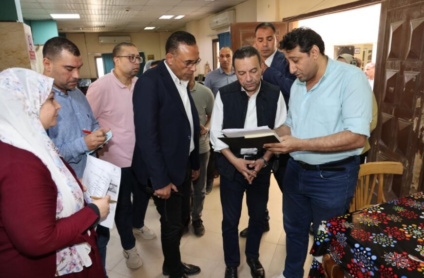 خلال جولته الميدانية بالشهداء … محافظ المنوفية يتفقد المركز التكنولوجي&hellip;